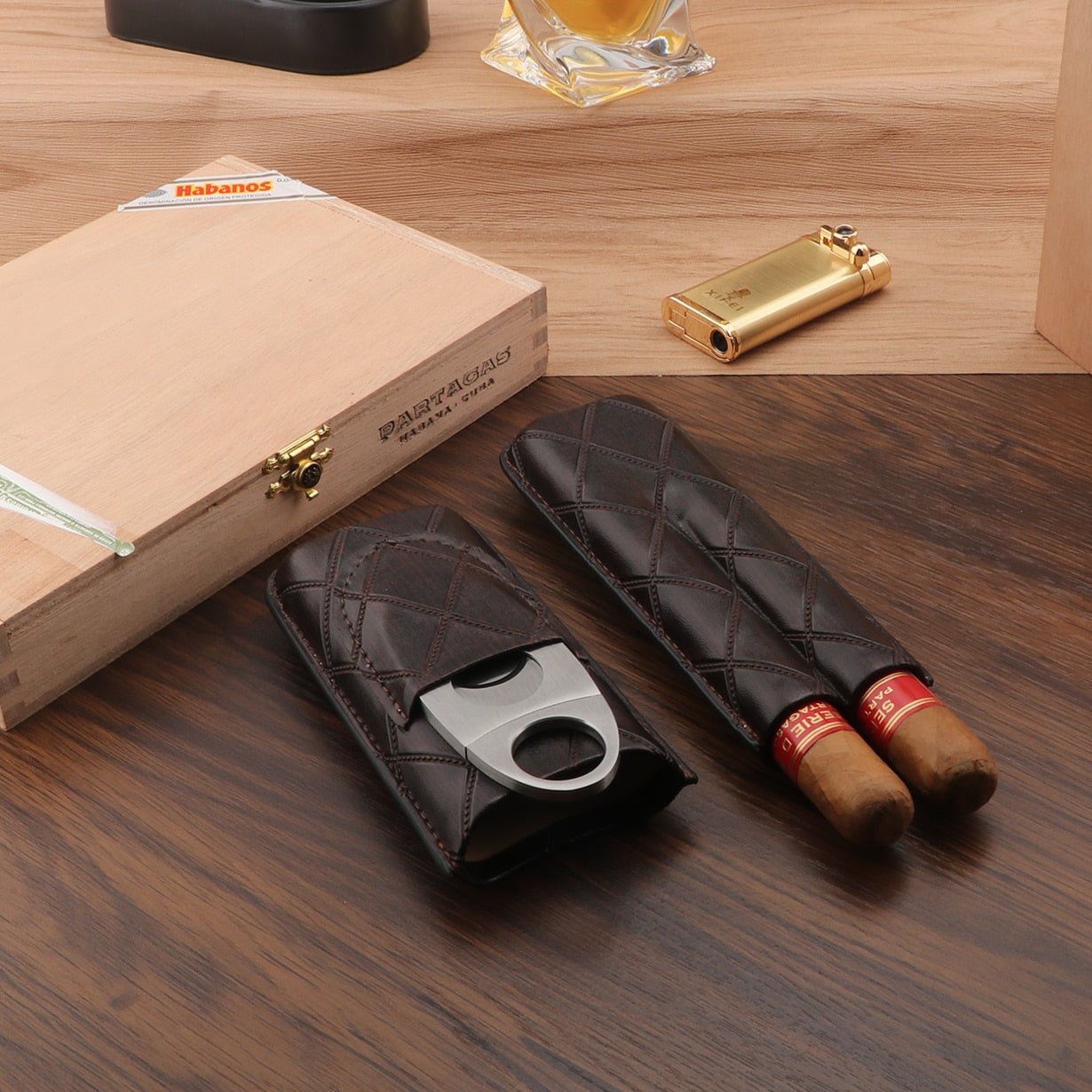 2-Slots Cigar Case | Portable Humidor with Stainless Steel Cutter